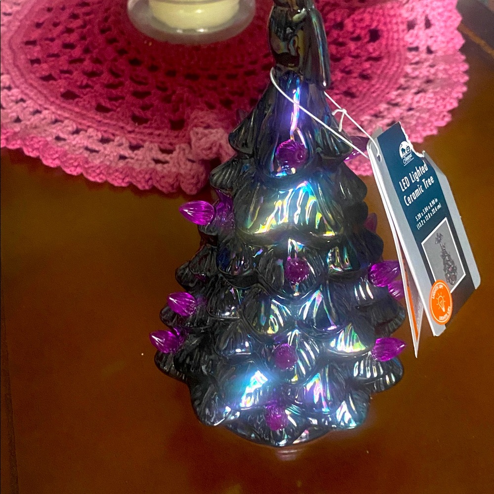 Iridescent Tree with bat on top is black iridescent with purple lights New! - Picture 2 of 4